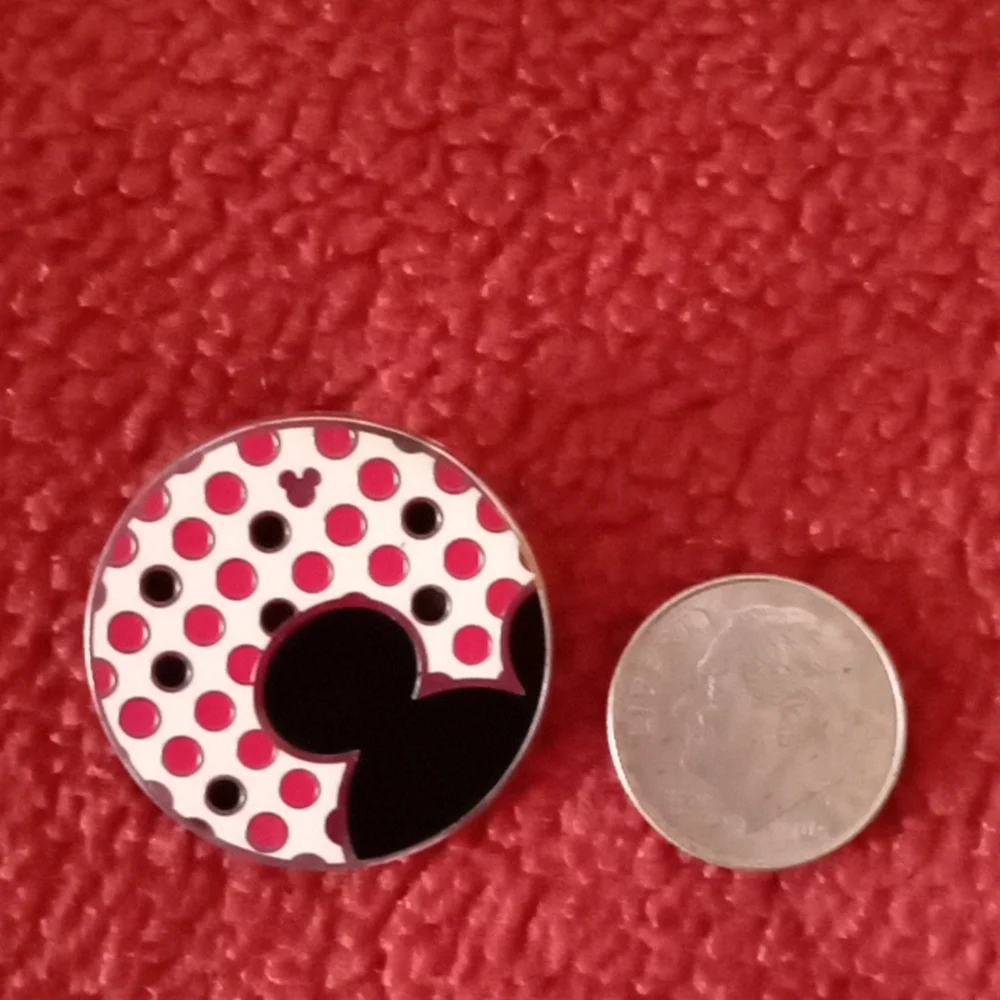 HIDDEN MICKEY POLKA DOT PIN - Picture 2 of 3